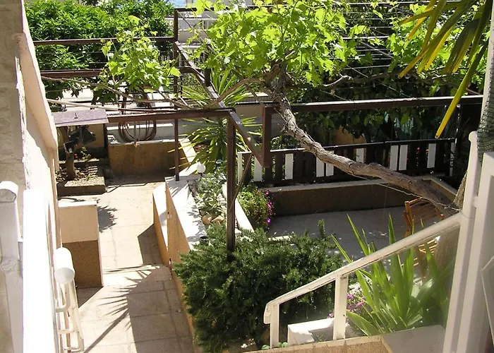 アパート Fabjanac トロギール