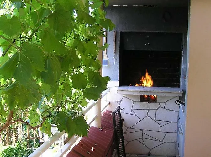 アパート Fabjanac トロギール