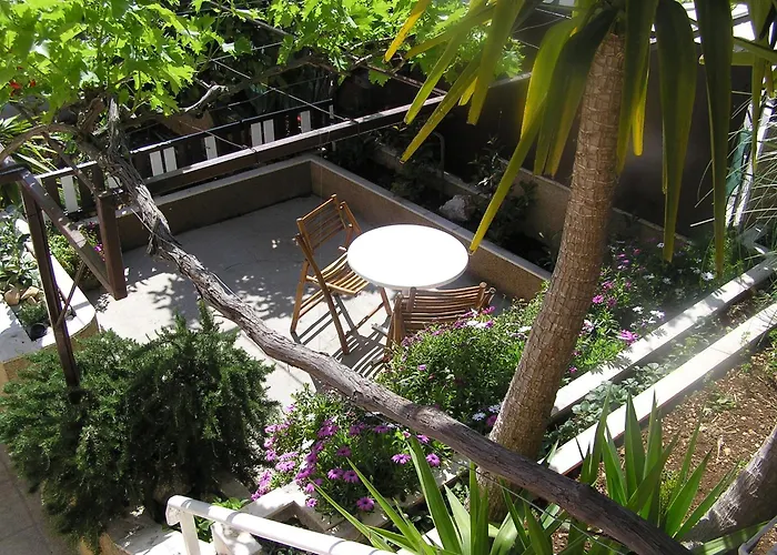 公寓 Fabjanac 特罗吉尔